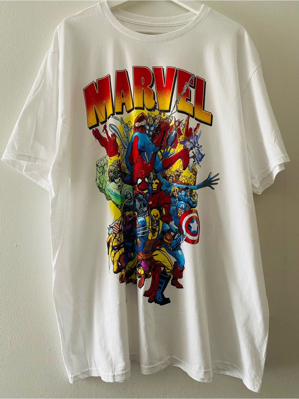 Marvel Men’s White Graphic T-Shirt Avengers Superhero Cotton
